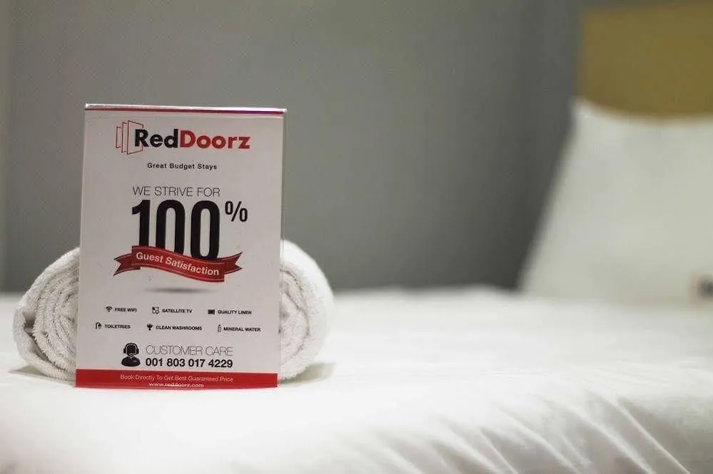 Reddoorz Near Gelael Kuta Hotel Kuta